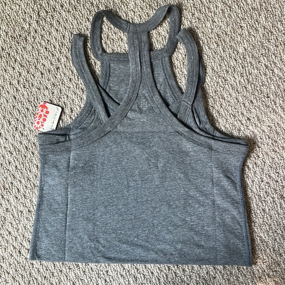 🛍️🛍️FREE PEOPLE- TWO TIMES THE CHARM TANK - Picture 2 of 7